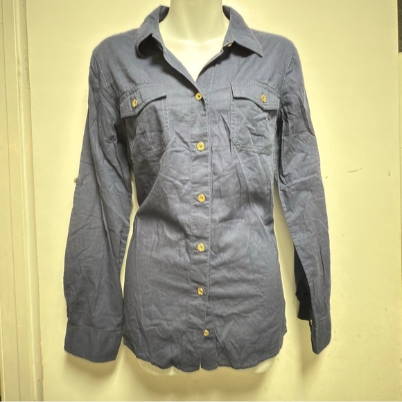 Lilly Pulitzer Tops - Lilly Pulitzer Navy Top with Pink Label